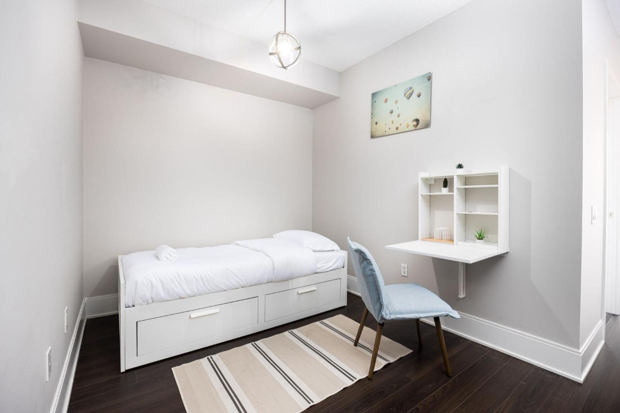 Dwtn Condo Near Cn Tower! W/ Free Parking Toronto Ngoại thất bức ảnh