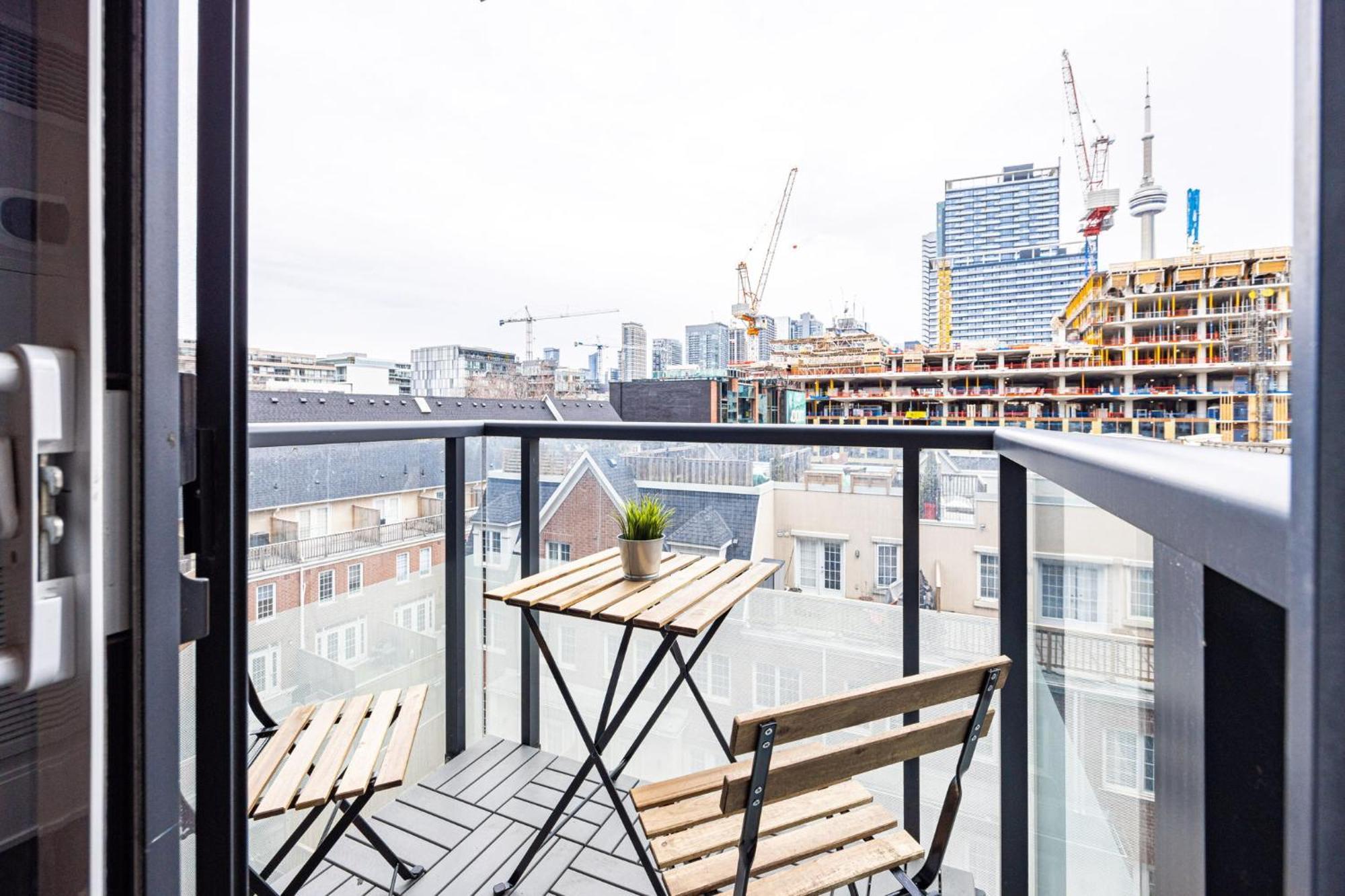 Dwtn Condo Near Cn Tower! W/ Free Parking Toronto Ngoại thất bức ảnh