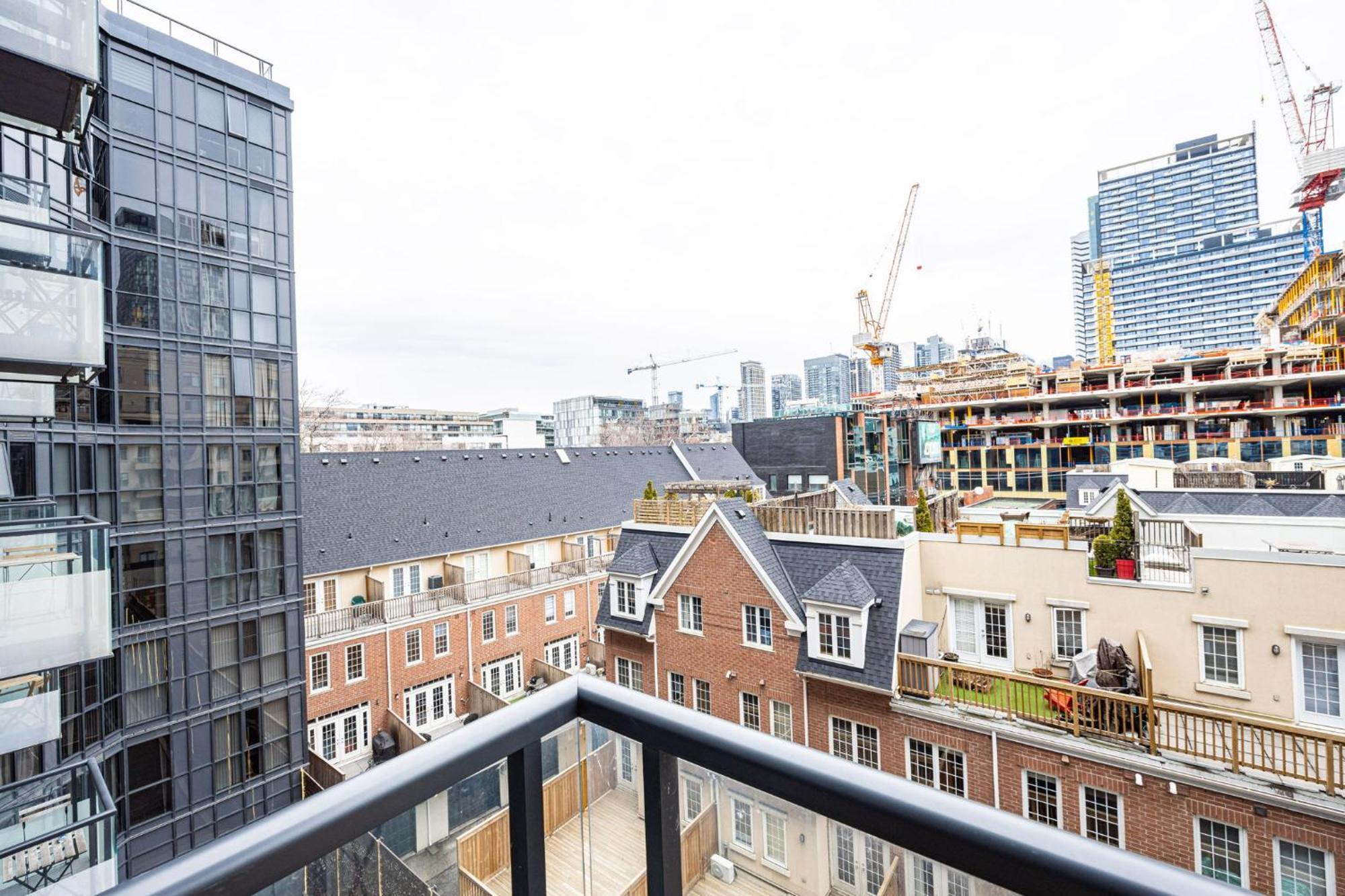 Dwtn Condo Near Cn Tower! W/ Free Parking Toronto Ngoại thất bức ảnh